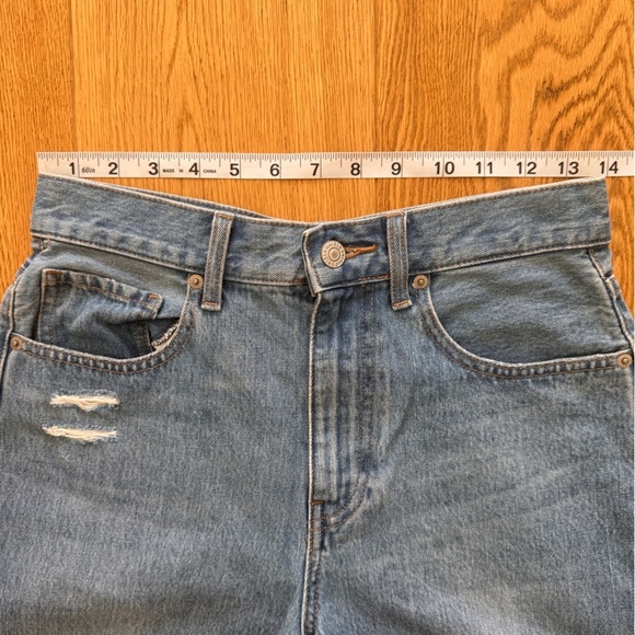 UNIQLO HIGH RISE DENIM SHORTS - 25 - Picture 11 of 11